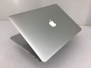 portatil apple apple macbook pro core i7 2.2 15 (2015) (a1398)