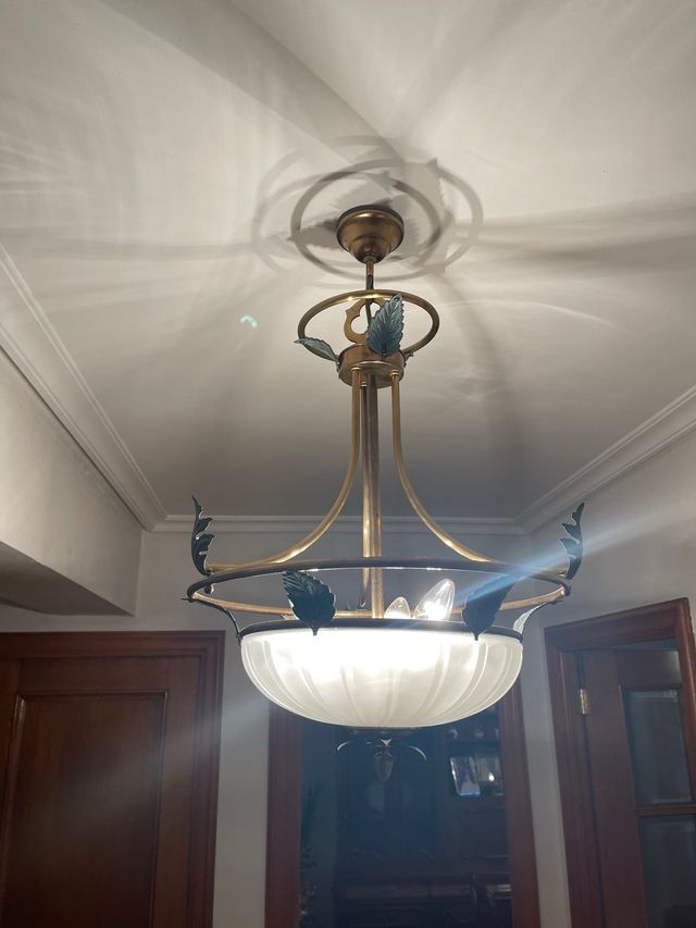 Lampada da soffitto vintage dorata