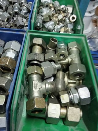 Lote de racores de diferentes medidas: ¡nuevos!