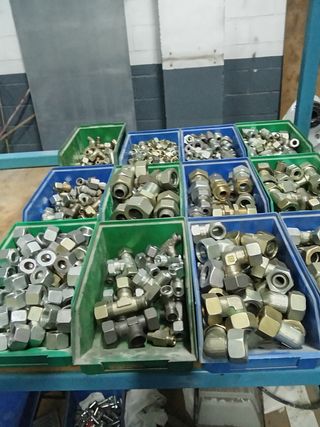Lote de racores de diferentes medidas: ¡nuevos!