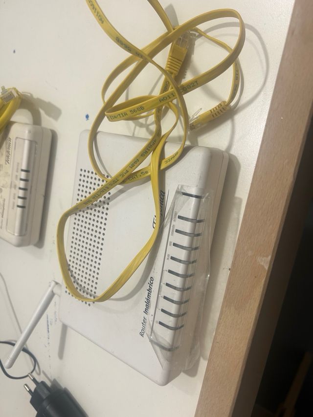 4 Routers ADSL completos