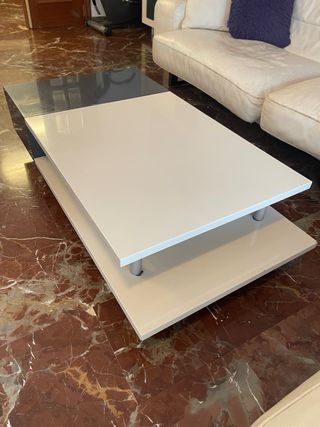 Mesa centro moderna gris y blanca