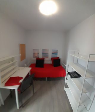 Piso a estrenar frente estacion renfe terraza