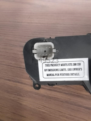 Mando elevalunas delantero derecho Jeep Gr