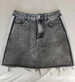 Falda vaquera gris - Corta