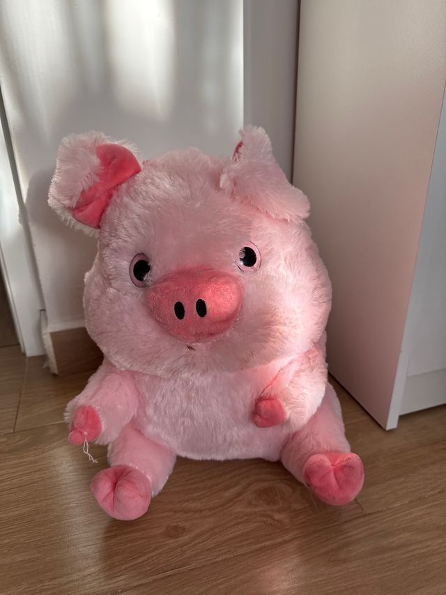Cerdo peluche rosa
