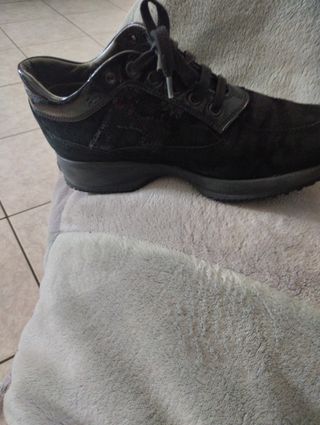 Hogan Sneakers nere