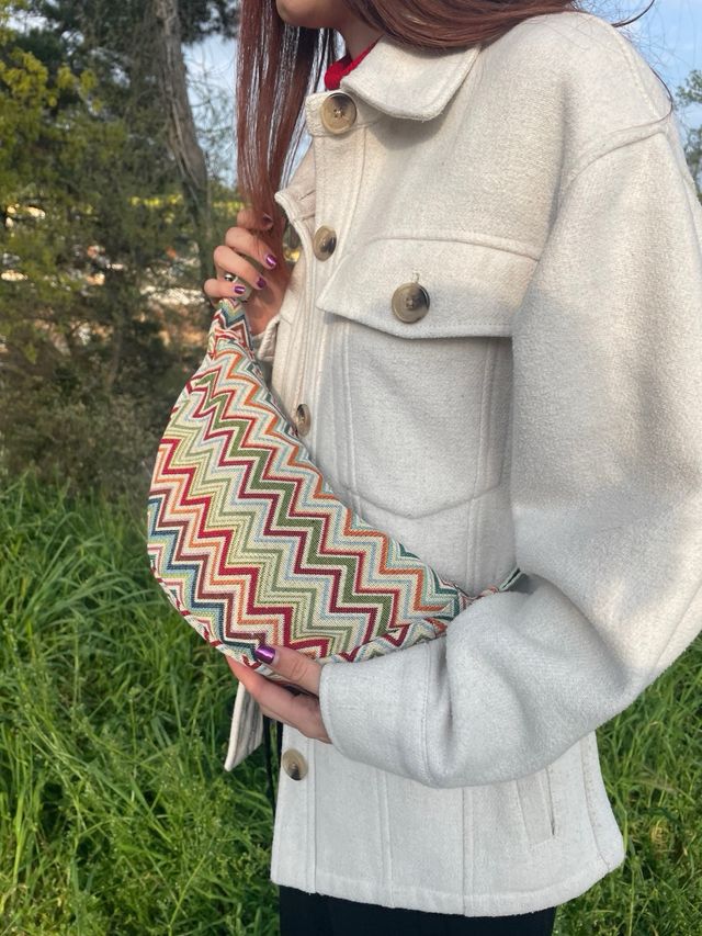 Riñonera multicolor estampada