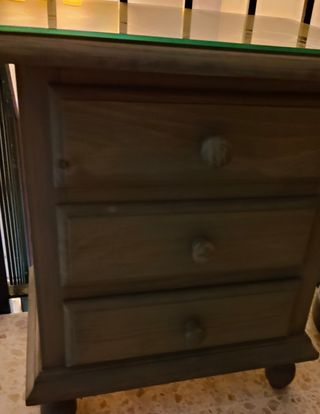 Mesilla noche 3 cajones madera