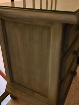 Mesilla noche 3 cajones madera