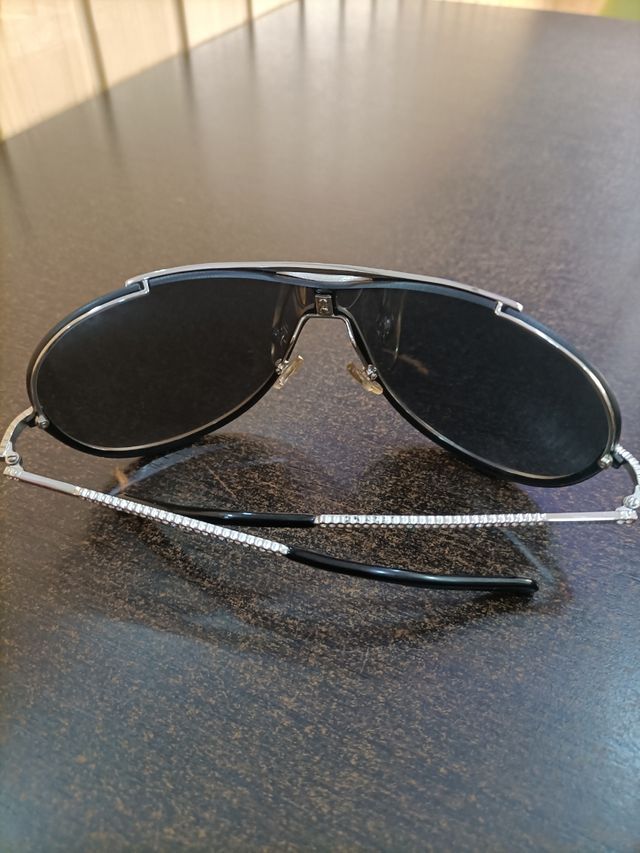 Gafas de sol valentino