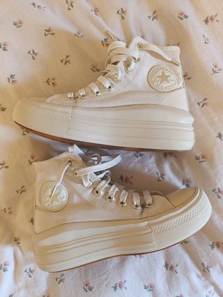 Converse Chuck Taylor plataforma beige