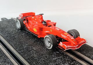 Ferrari F1 Scalextric 1:43  Scalextric compact-