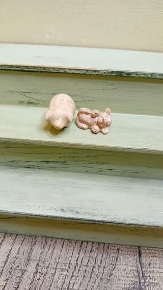 Casa delle bambole statuette maialini