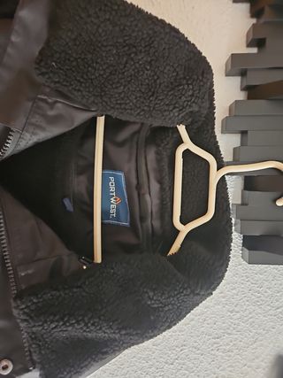Cazadora de trabajo
 Portwest negra - Talla L 
