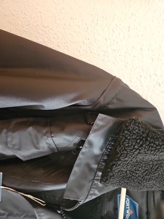 Cazadora de trabajo
 Portwest negra - Talla L 