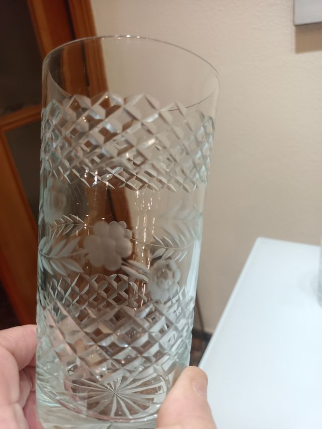 vasos cristal tallado y jarra de cristal