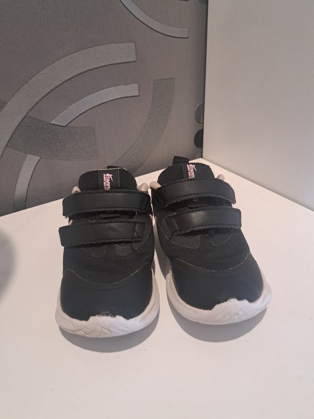 Zapatillas Nike niña talla 25