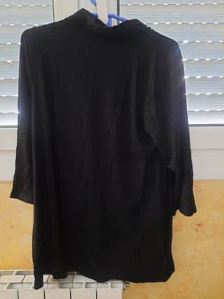 Vestido negro con detalle Mary Poppins