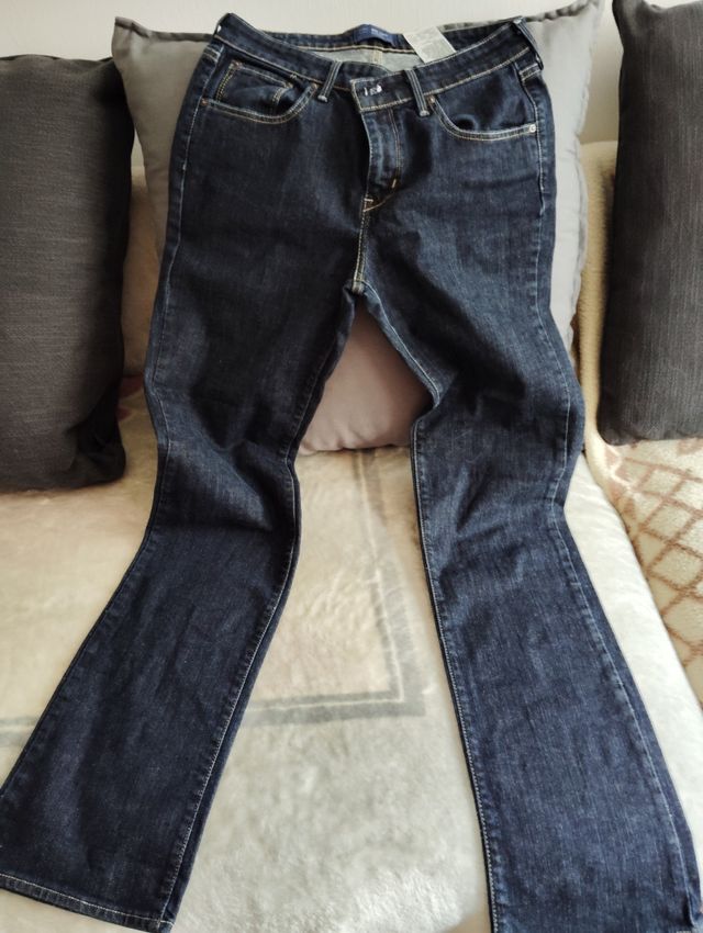 Levi's 38 - Pantalones vaqueros