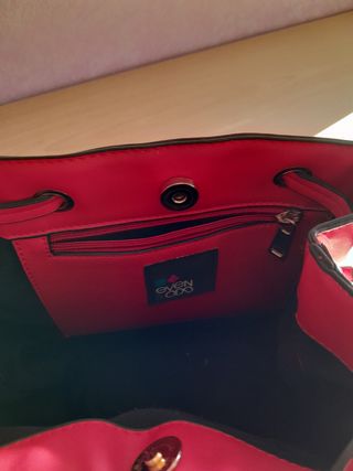 Borsa a secchiello rossa