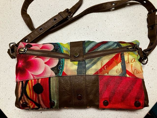 Bolso Desigual bandolera multicolor