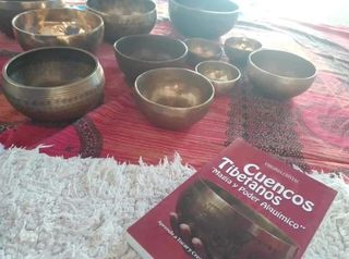 Libro "Cuencos Tibetanos. Magia y Poder Alquímico"