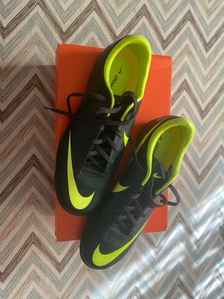 Zapatillas Nike Fútbol - Negras/Amarillas