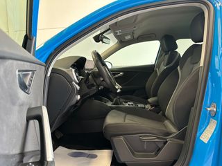 AUDI Q2 S line 30 TDI