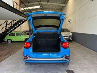 AUDI Q2 S line 30 TDI