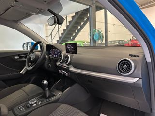 AUDI Q2 S line 30 TDI