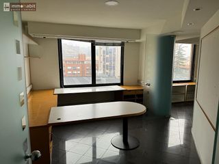 Oficina en alquiler en Instituts - Universitat en Lleida