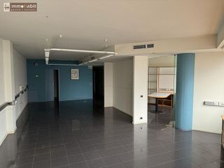 Oficina en alquiler en Instituts - Universitat en Lleida