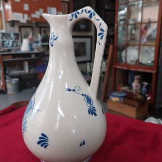 Jarra vendimia Portugal. Sacavem.