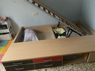 Cama juvenil con canapé - madera beige