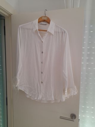 Blusa blanca plumas - Zara
