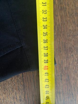 Bermudas Brixton azul marino.