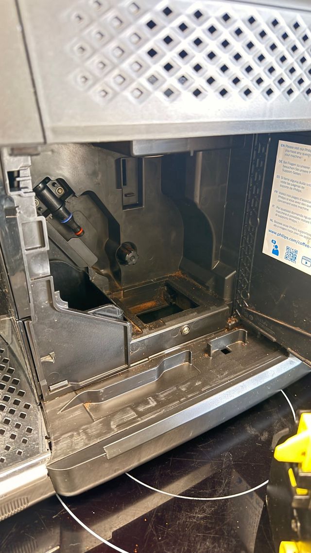 Cafetera Philips 4321 Superautomatica como nueva.