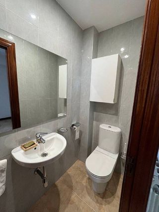 Casa adosada en alquiler en Los Castros - Castrillón - Eiris en Coruña (A)