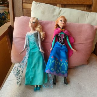 Muñecas Anna y Elsa Frozen