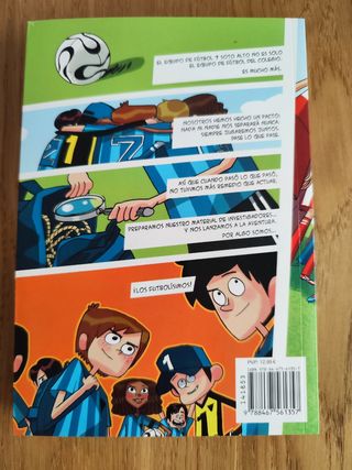 Los Futbolísimos 1: El misterio de los árbitros...