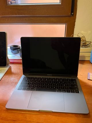 MacBook Pro 2017 Gris Plata - 512 gb 
