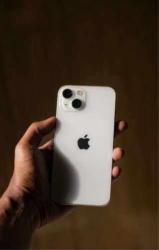 iPhone 13 blanco - impecable
