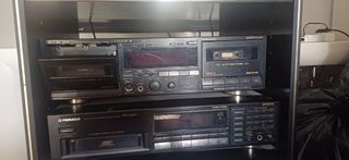 Sansui: Tocadiscos y Amplificador