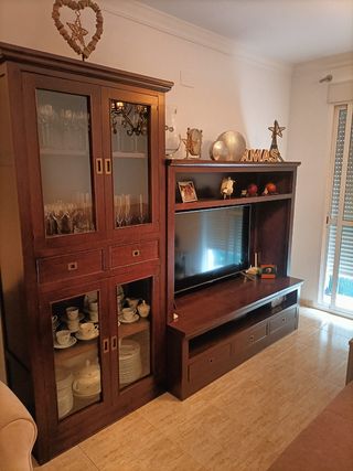 Salon completo más dos mesas bajas