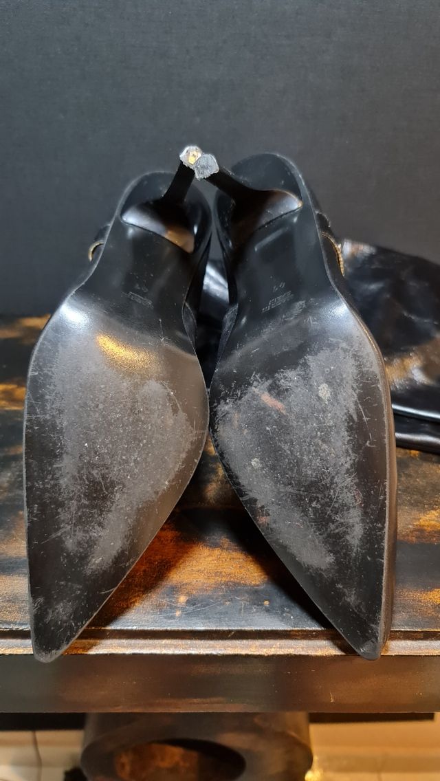 Stivali alti neri con tacco a spillo