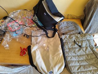 Silla de paseo y silla de  auto bebé completo