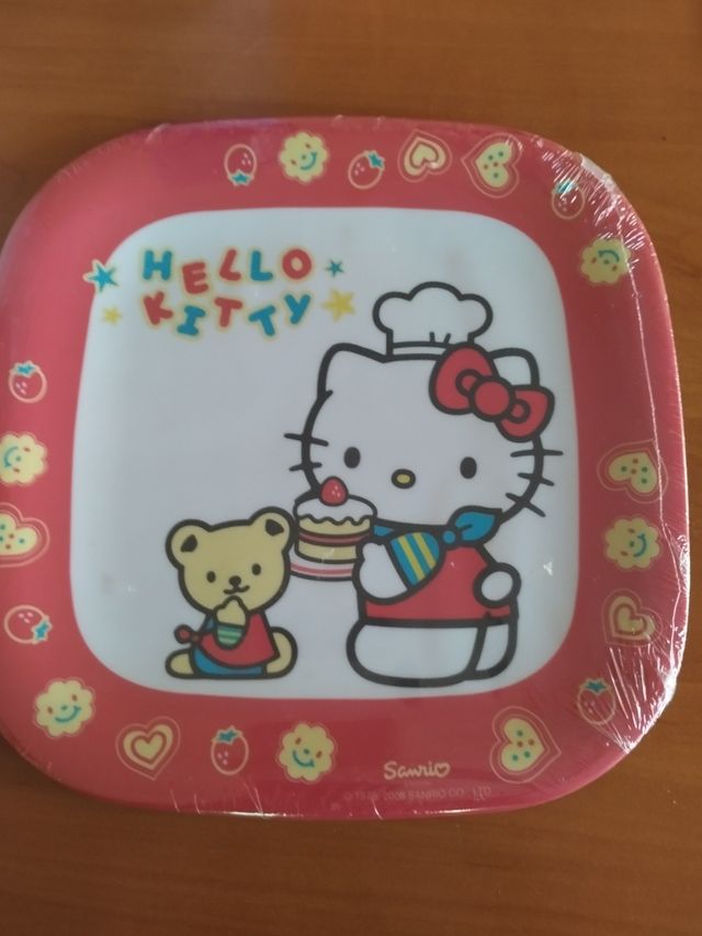 Plato Plano cuadrado Hello Kitty 