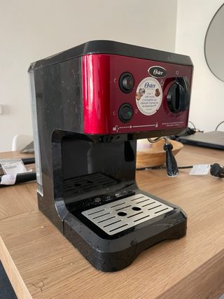 Cafetera Oster 2 en 1 - dañada
