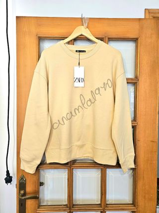 Sudadera soft heavy amarillo mantequilla zara